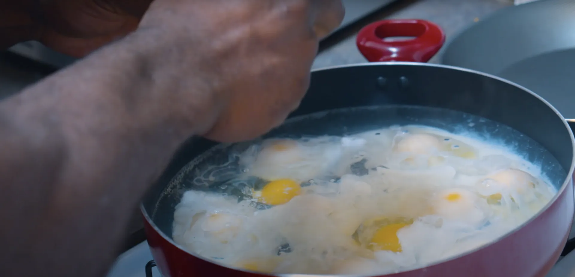 Can eating 12 eggs per day increase testosterone?