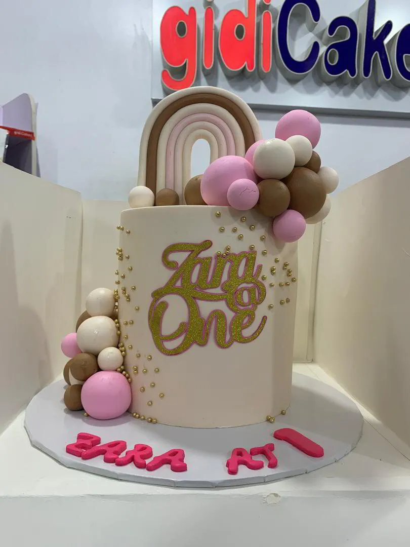 Single Tier One Year Cake - Fondant Icing