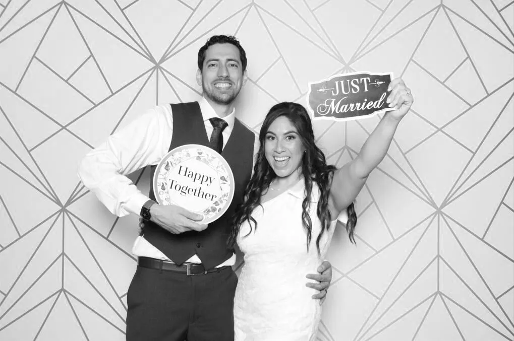 glam photo booth rental