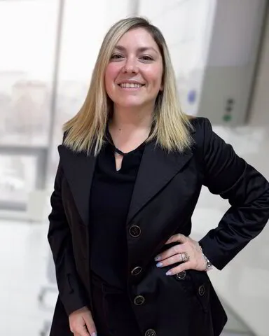 Foto Nikolle Alcaide