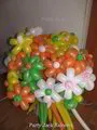 Цвете от балони с дълга дръжка