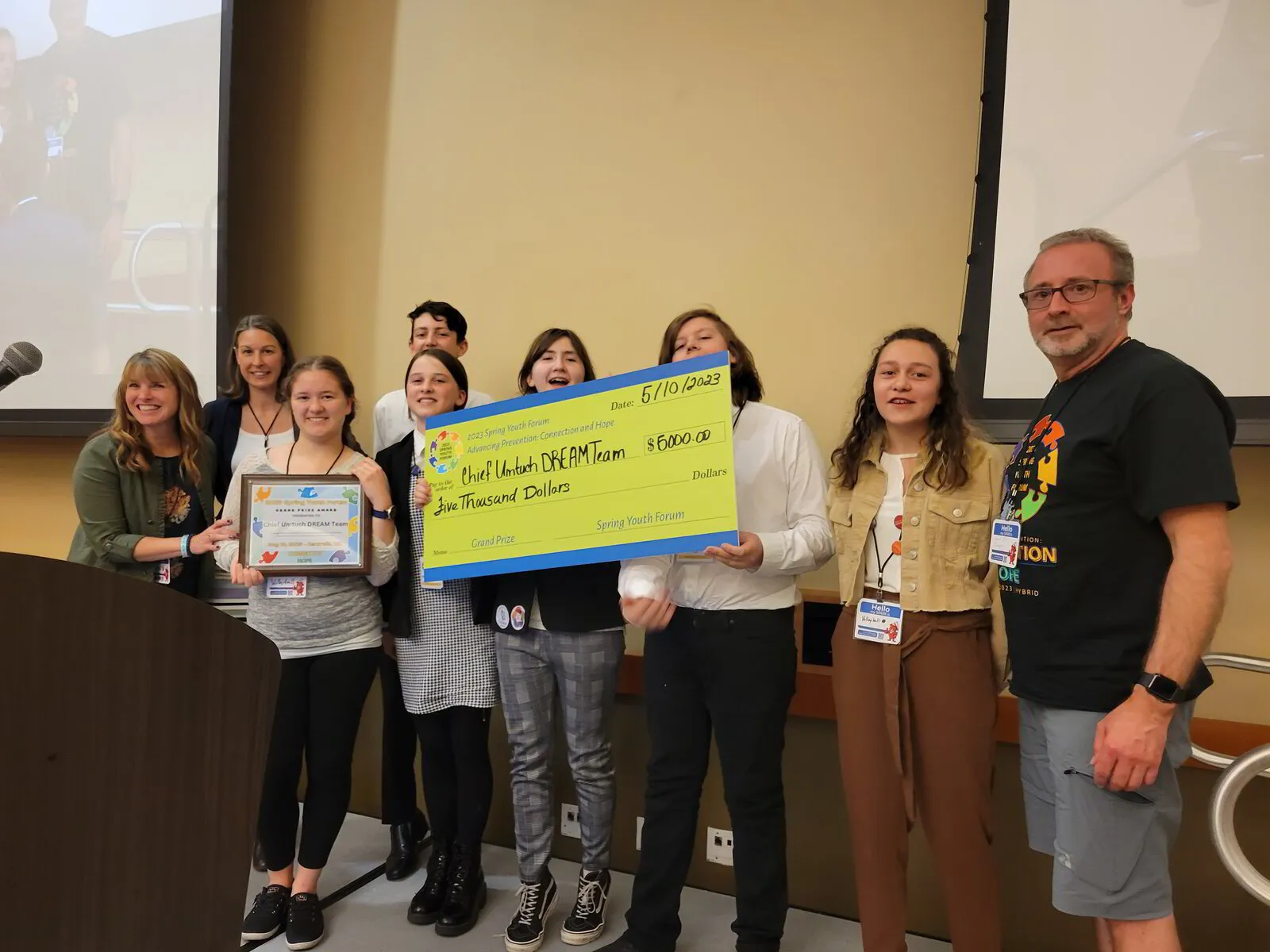 DREAM Team Wins Grand Prize for their Prevention Project at 2023 Washington State Spring Youth Forum