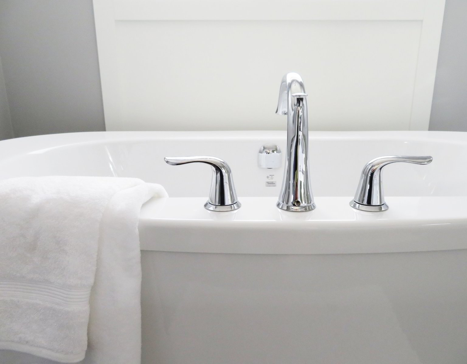 How To Fix A Leaky Bathtub Faucet, Installing New Bathtub Faucet Handles