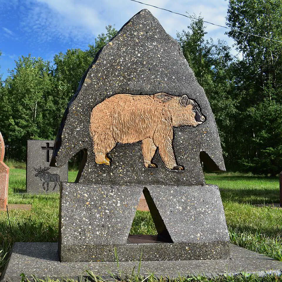 Bear Arrowhead Headstone (New Design)