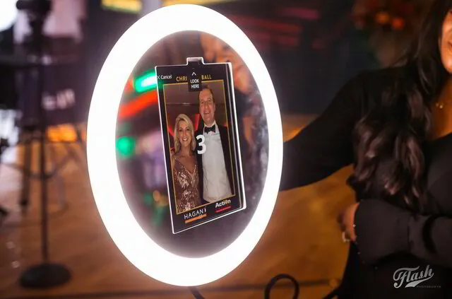 Photo Booth Rentals in Hillsboro, Oregon | Flash Photo Booth PDX