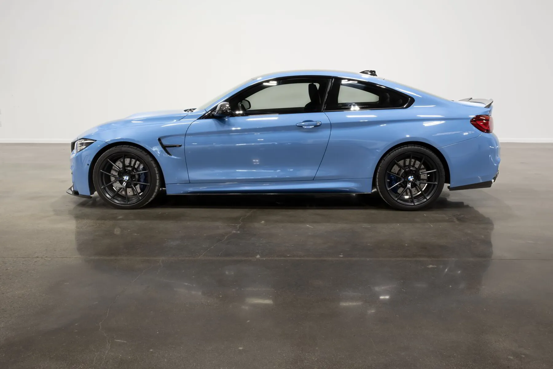 2020 BMW M4 Coupe Base photo 5