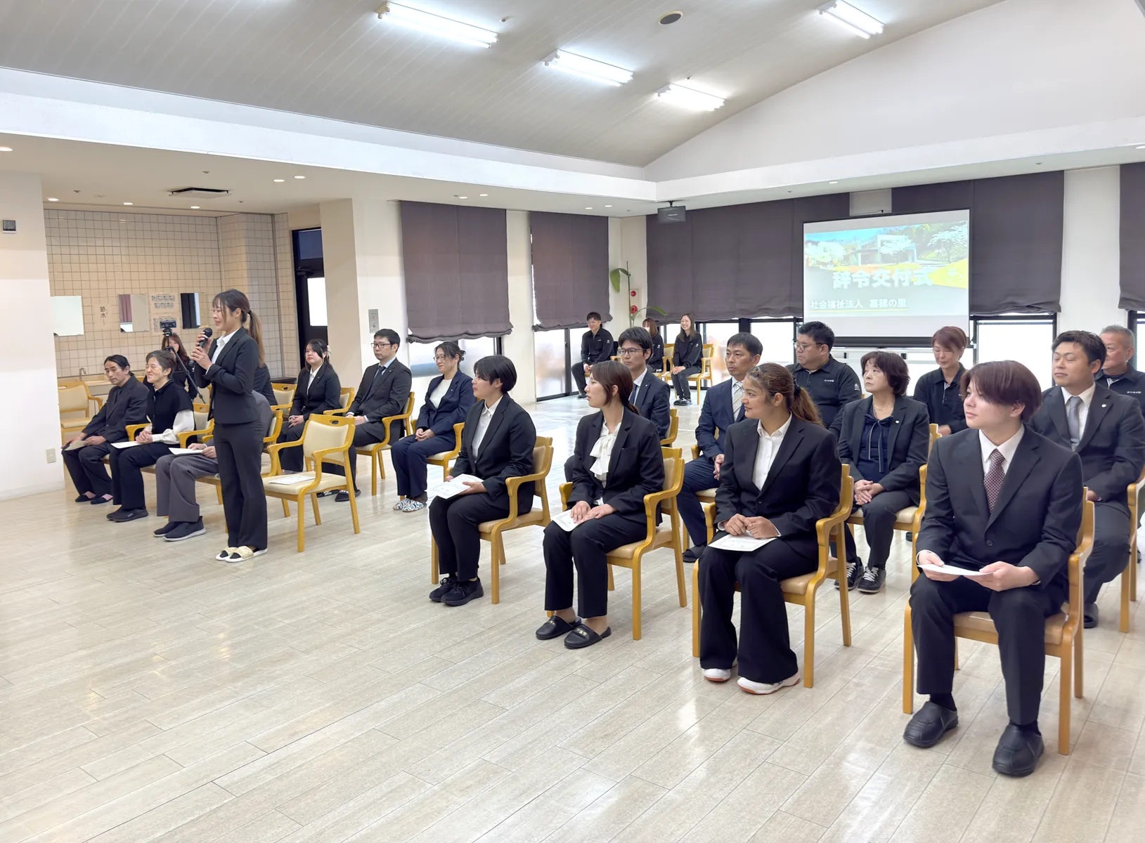 令和8年度 入社式