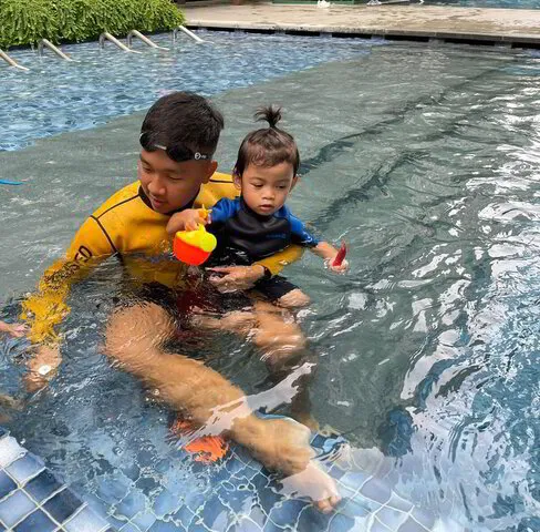 Baby Swimming Lessons - Water Safety