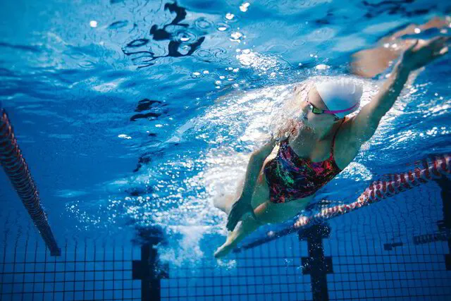 Adult stroke correction swimming lessons