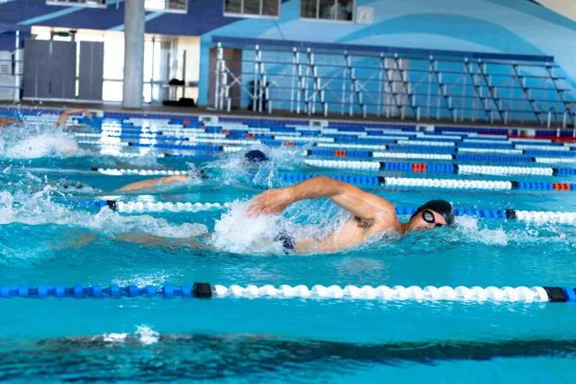 Interval Training in Swimming to Lose Weight