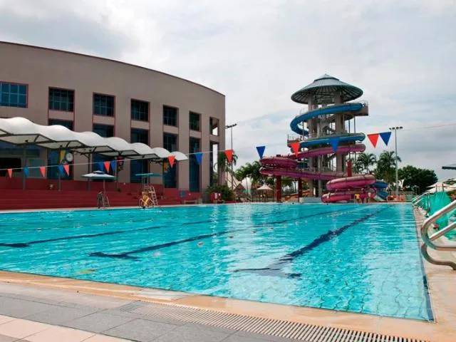 Jurong East Swimming Complex