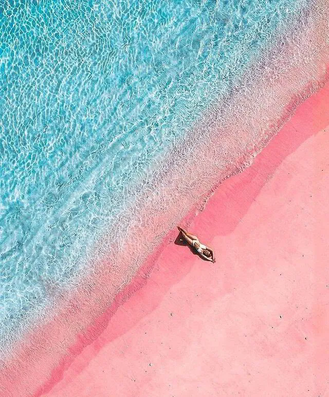 Pink Beach, Komodo National Park, Indonesia