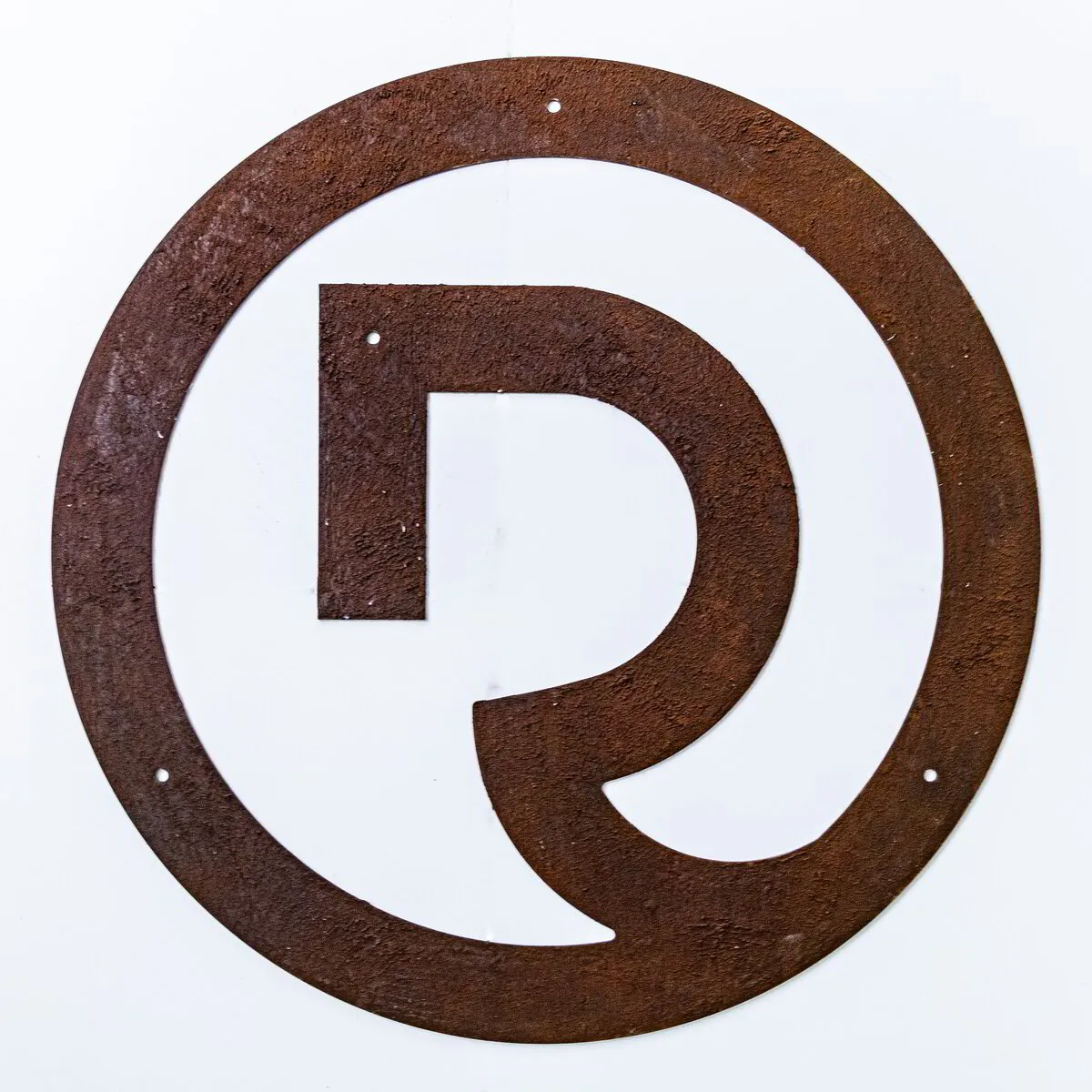 Rusted R Signage