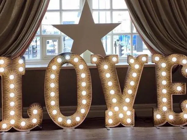 light up love letters for weddings and parties
