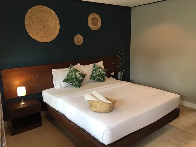 Best Hotels in Pattaya with Standard Room at Lets Hyde Resort & Villas