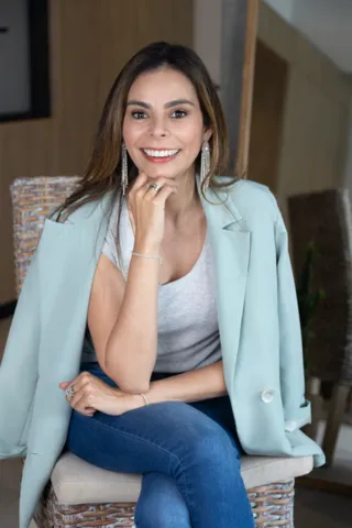 Laura Herrera