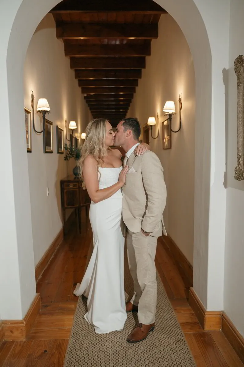 Beukman wedding signature couple portrait