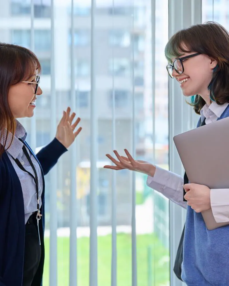 parent talking to teacher