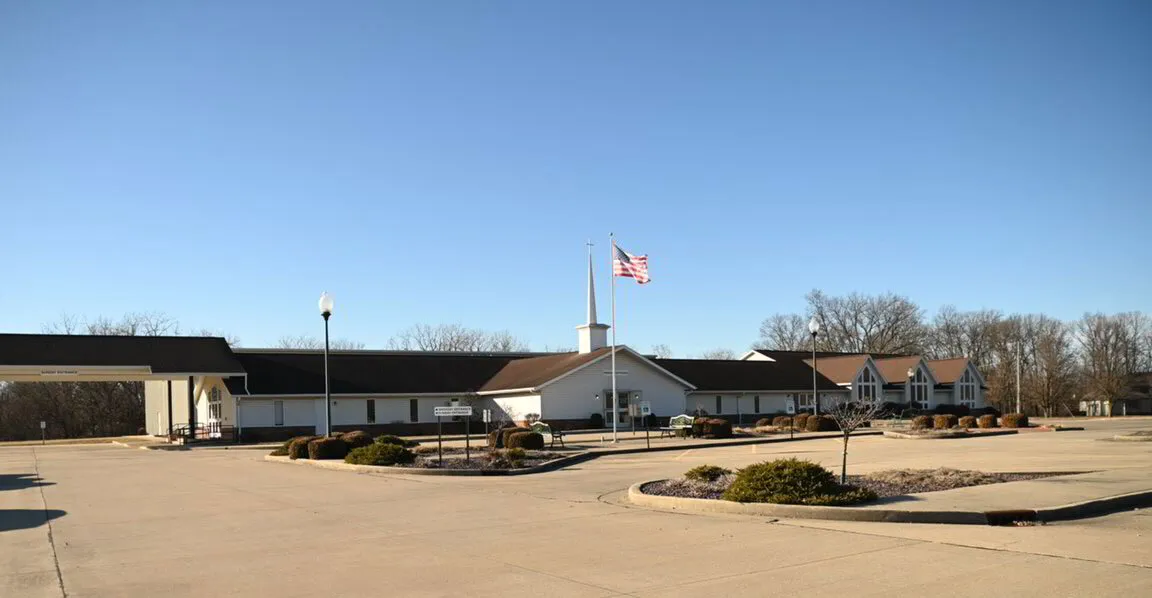 Christ's Church in Effingham IL, home of Discovery Christian School