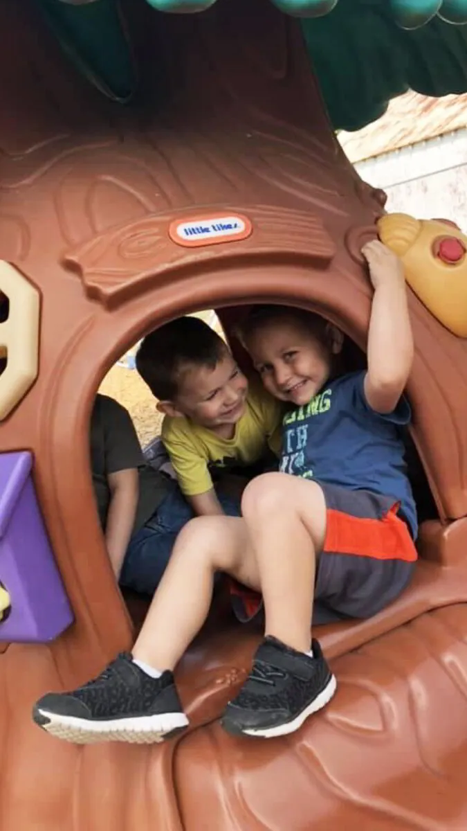 children playing at Discovery Christian Preschool in Effingham IL