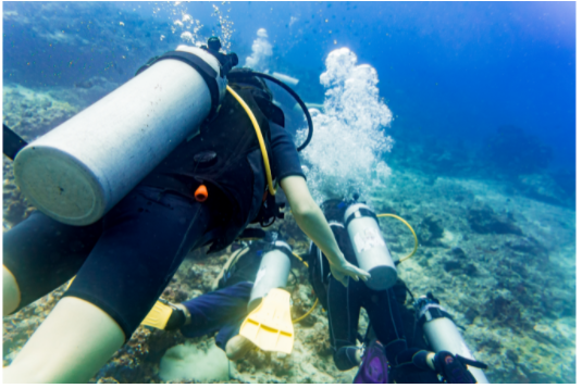 scuba diving at puerto galera