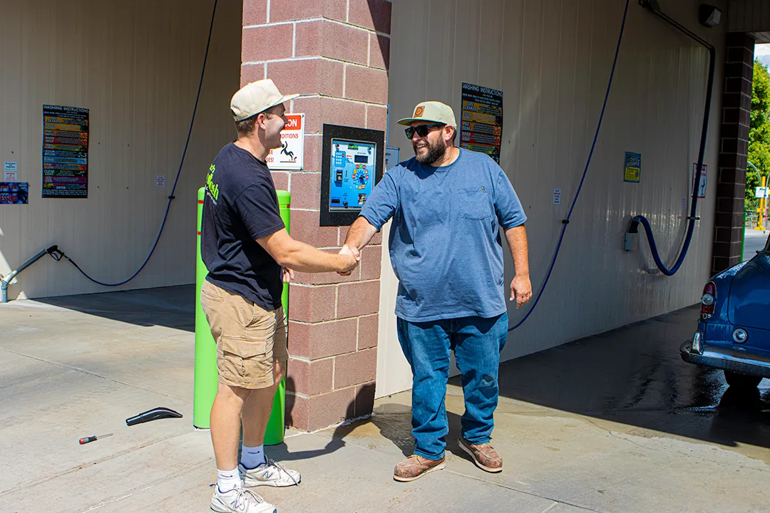 Cache Car Wash Express & Detail photo 4