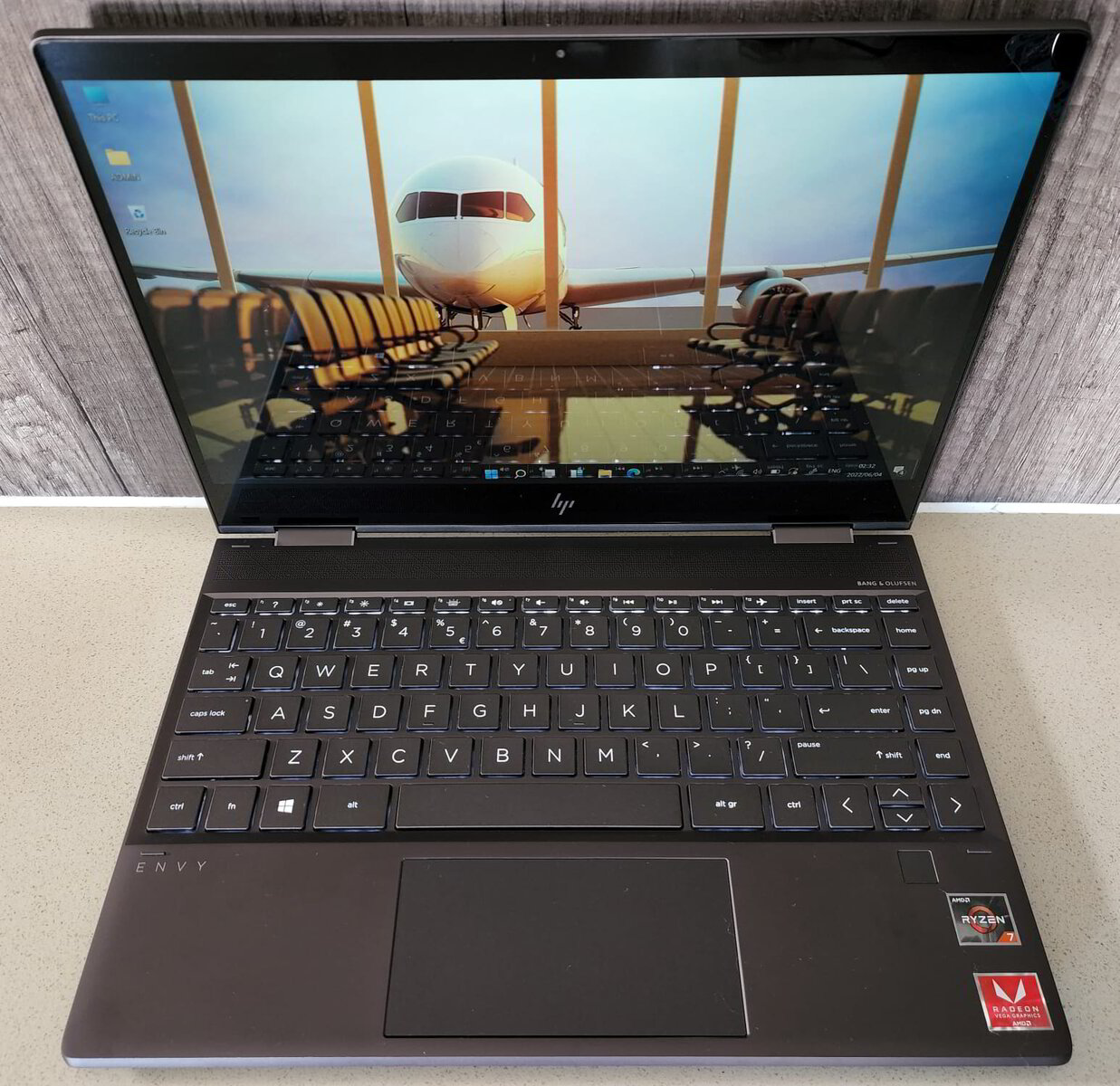 AMD Ryzen 7 HP Envy x360 Convertible Touchscreen