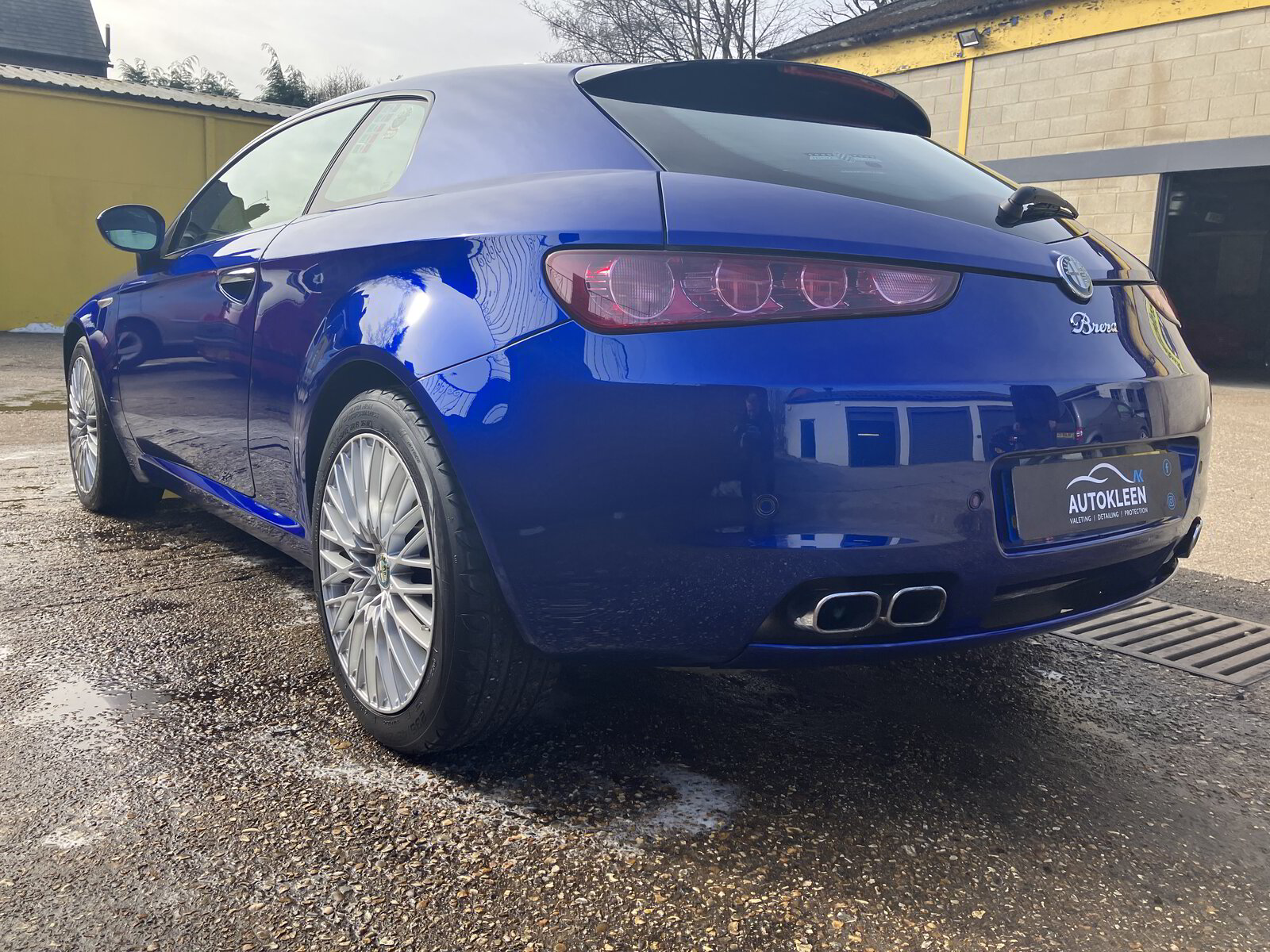 how-ceramic-coating-can-help-protect-your-car-in-surrey-tips-for-local