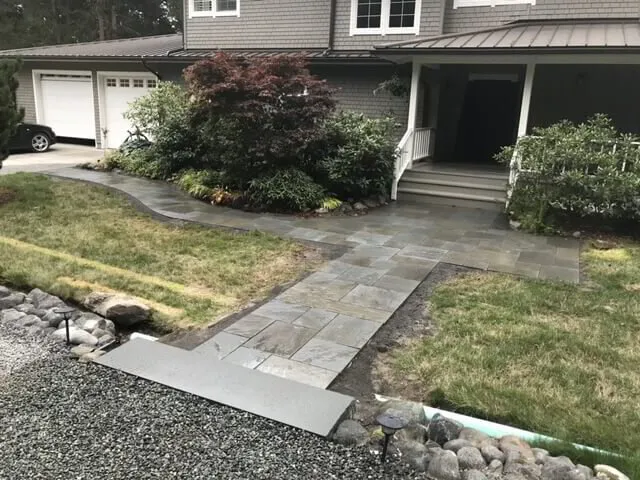 Beehive Stone Masonry | Dry Set Dimensional Flagstone Entryway