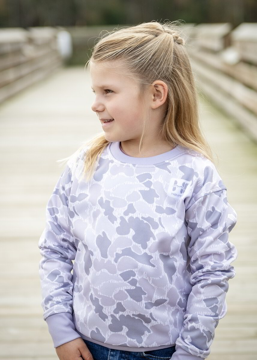 Girls hot sale camo sweatshirt