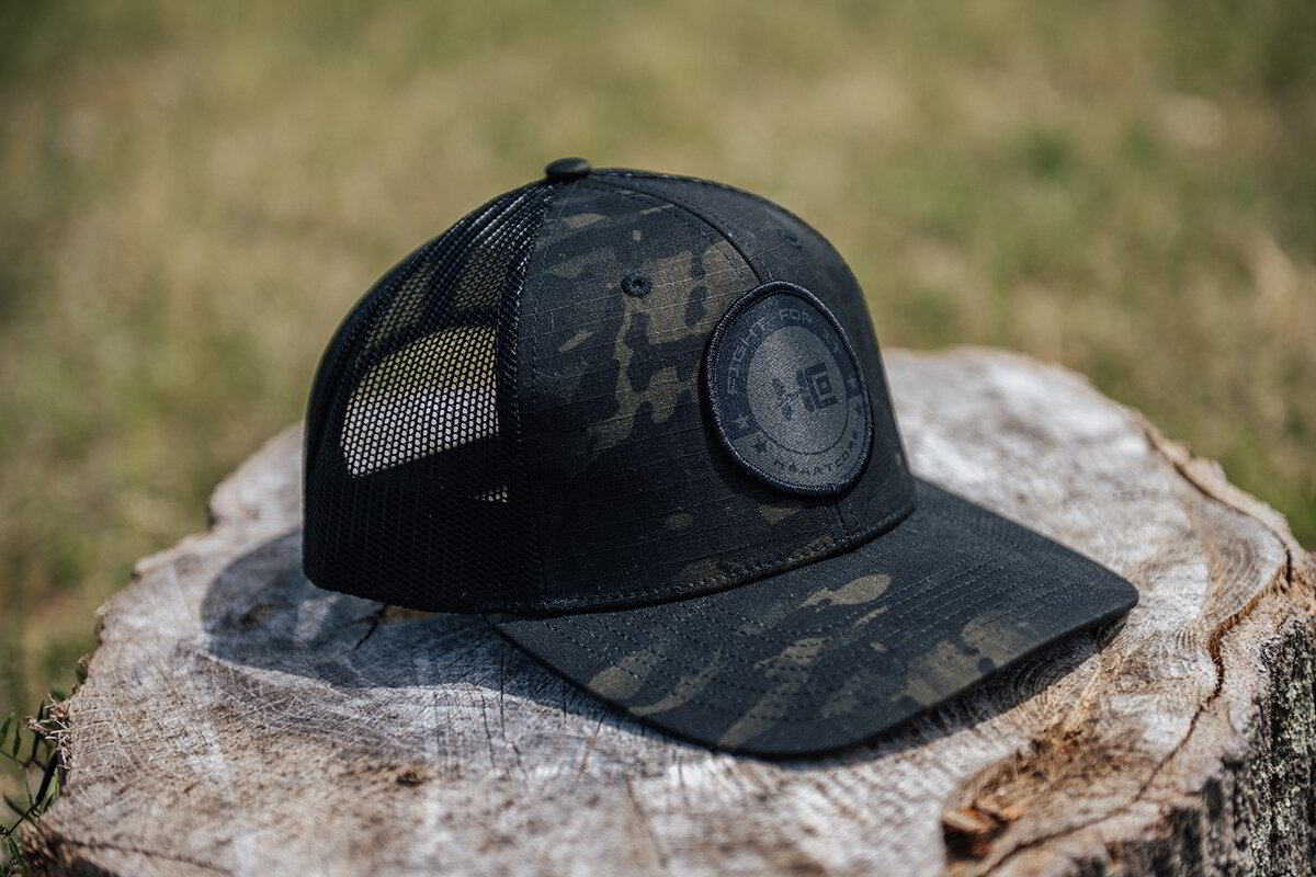 Black camo hot sale trucker hat