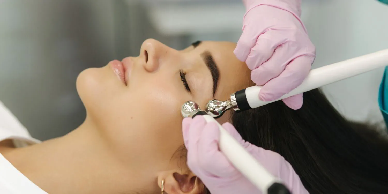 Hydra Facial