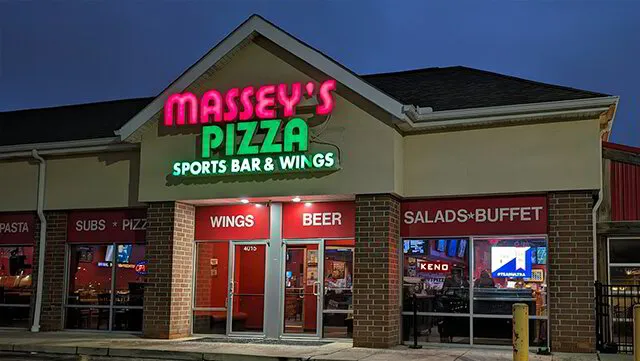 Massey's Pizza Bar & Wings Grove City, Ohio location store front.