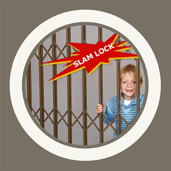 Retractable Slam lock security gates