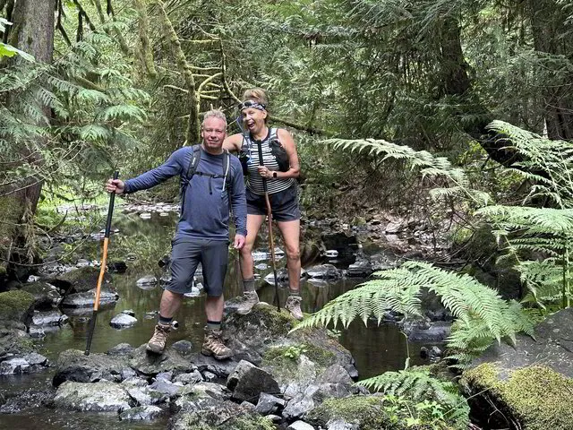 hiking tours vancouver island