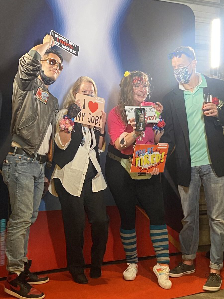 social booth refreshing