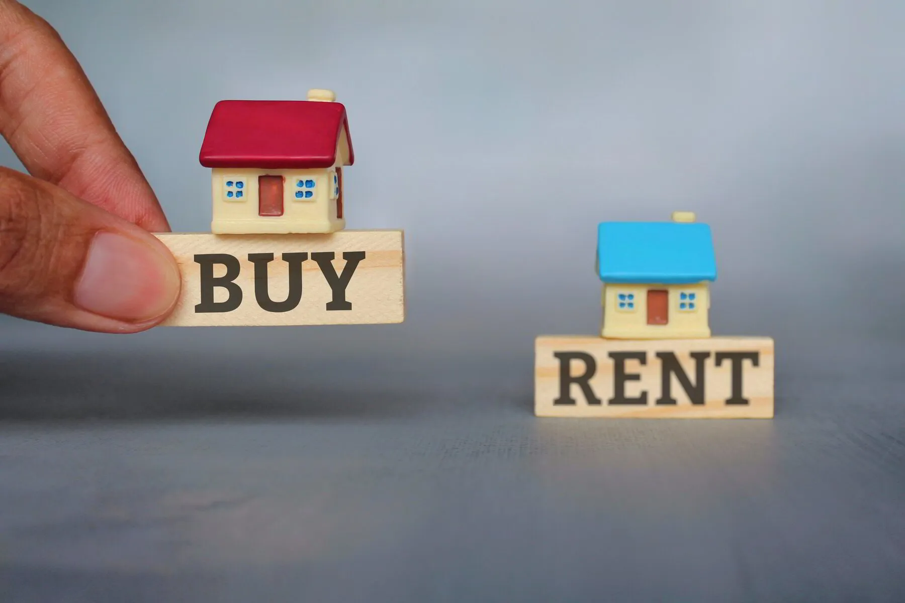 Rent vs. Buy: To become a tenant or a homeowner?