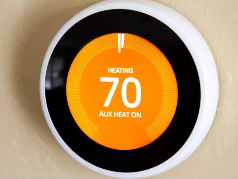 When Does a Heat Pump Switch to Emergency Heat? | DIY Home Comfort