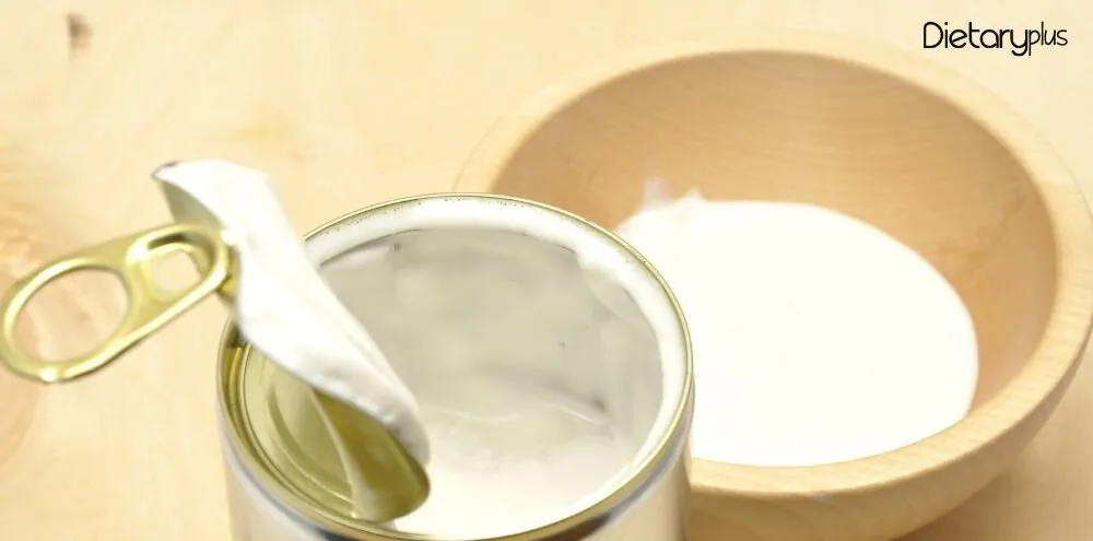 Leche de coco en lata