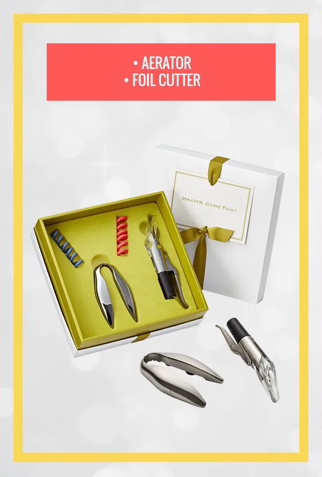 Aerator and Foil Cutter Gift Set