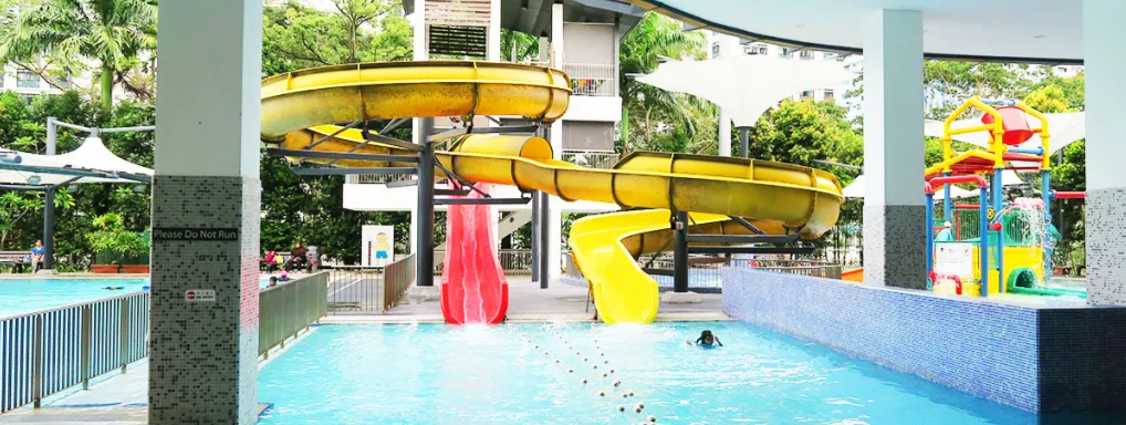 Pasir Ris Swimming Pool