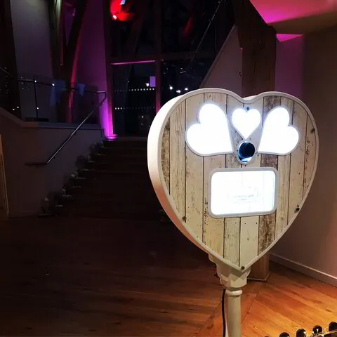 love heart photo booth hire