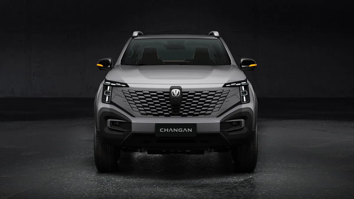 The Changan Hunter REEV: The World's First Range Extender EV Bakkie