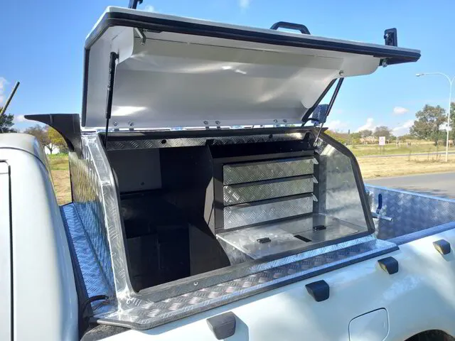 The Best Field Service Canopies & ROPS | Jadem Manufacturing