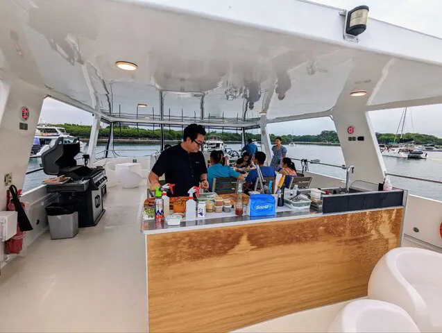 Dining on Yacht with Professional Chef Team