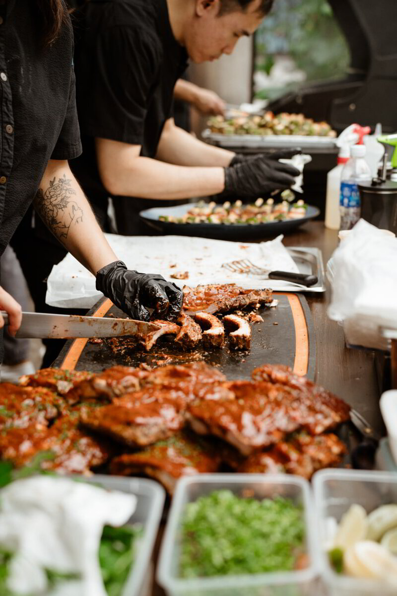 Live Station BBQ Chef Barbeque Catering with Chef Chef De Maison