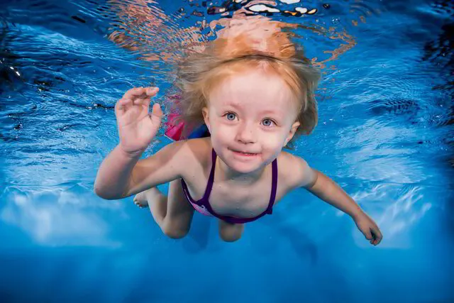 Eltern-Kind-Schwimmen