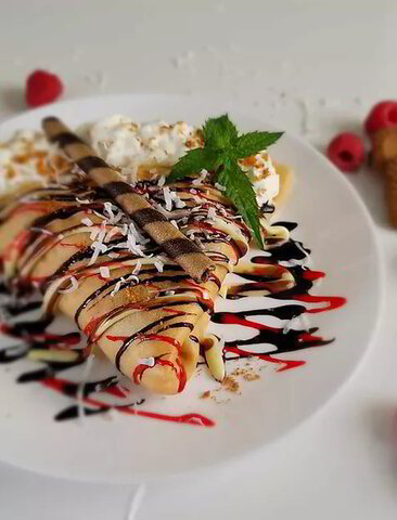 Dali crepes catering & deals cafe