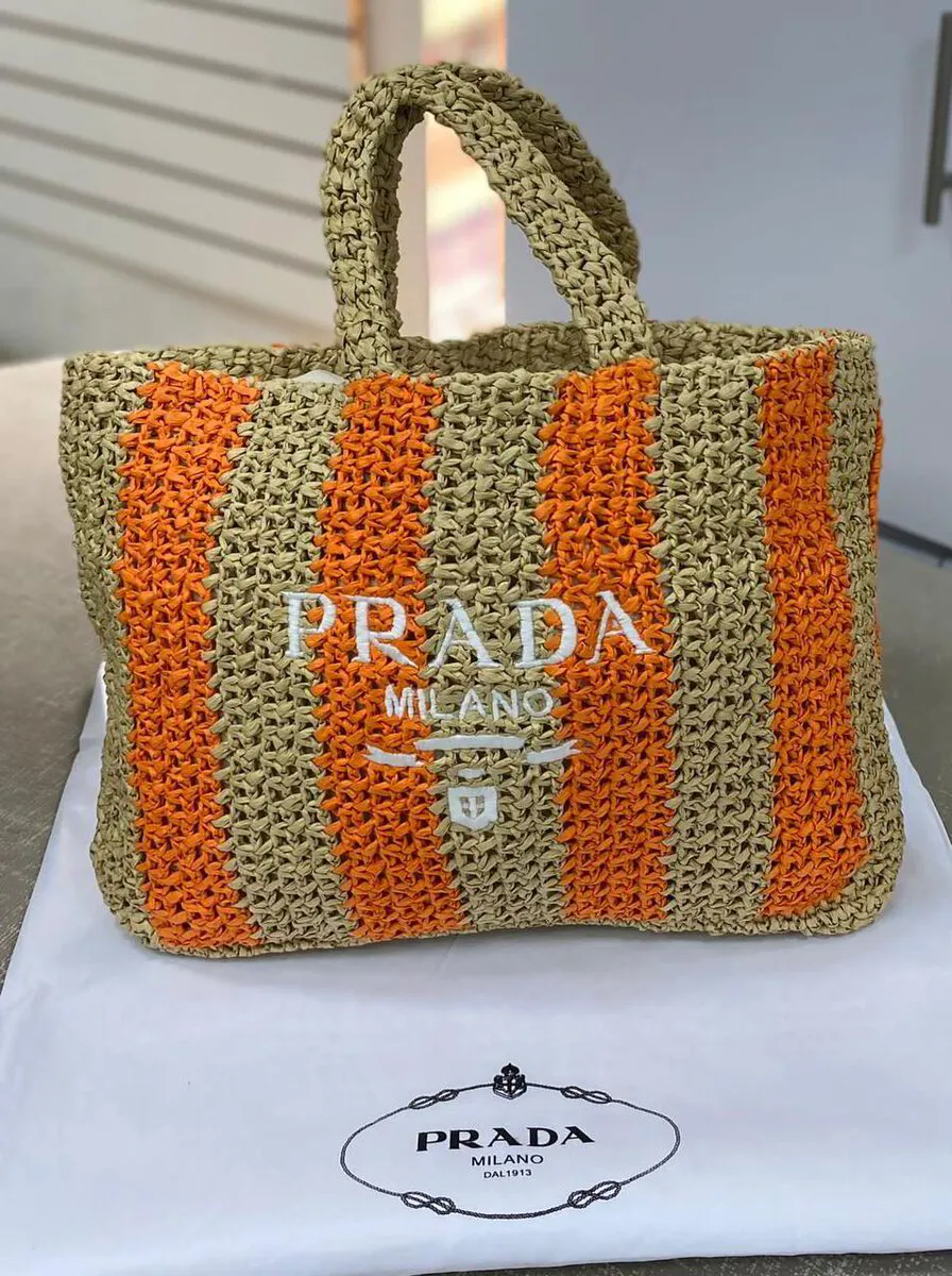 Bolso tejido Prada naranja y verde