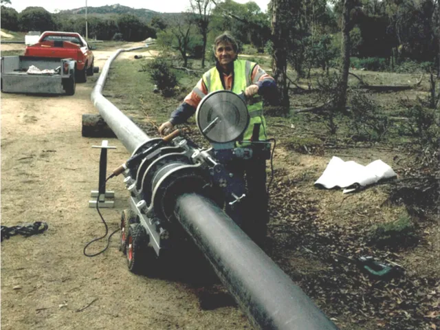 Pipeline Welding by David Buck Plumbing